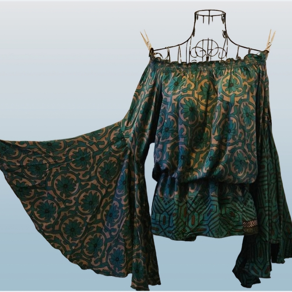 🌺Benjamin Off-the-Shoulders Blouse